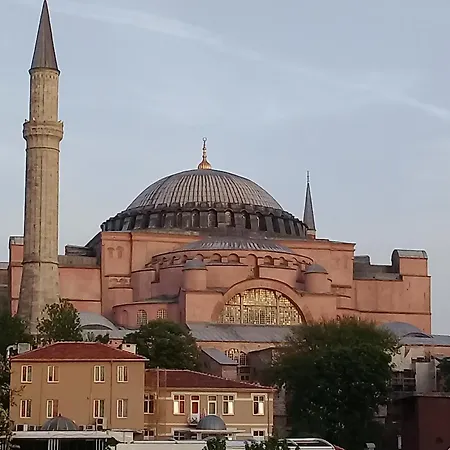 מלון Merial Sultanahmet 3*