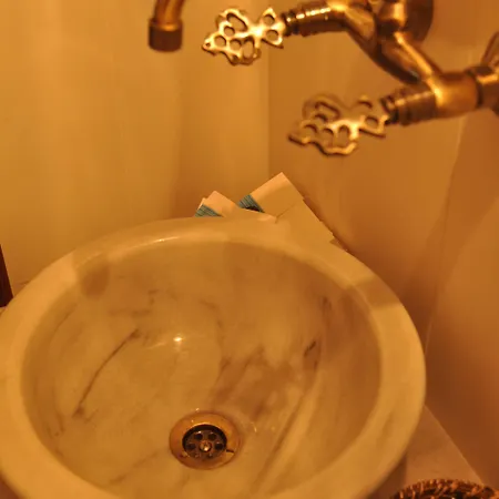 מלון Merial Sultanahmet 3*