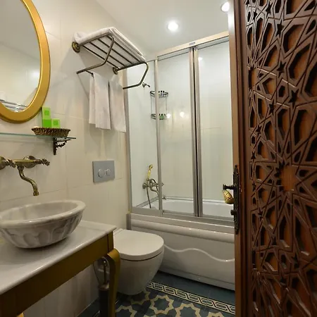 מלון Merial Sultanahmet 3*